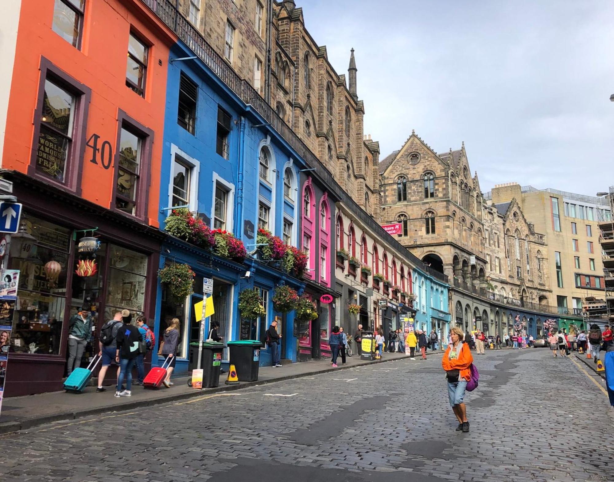 Stunning 5Br Royal Mile Penthouse Apartment เอดินบะระ ภายนอก รูปภาพ