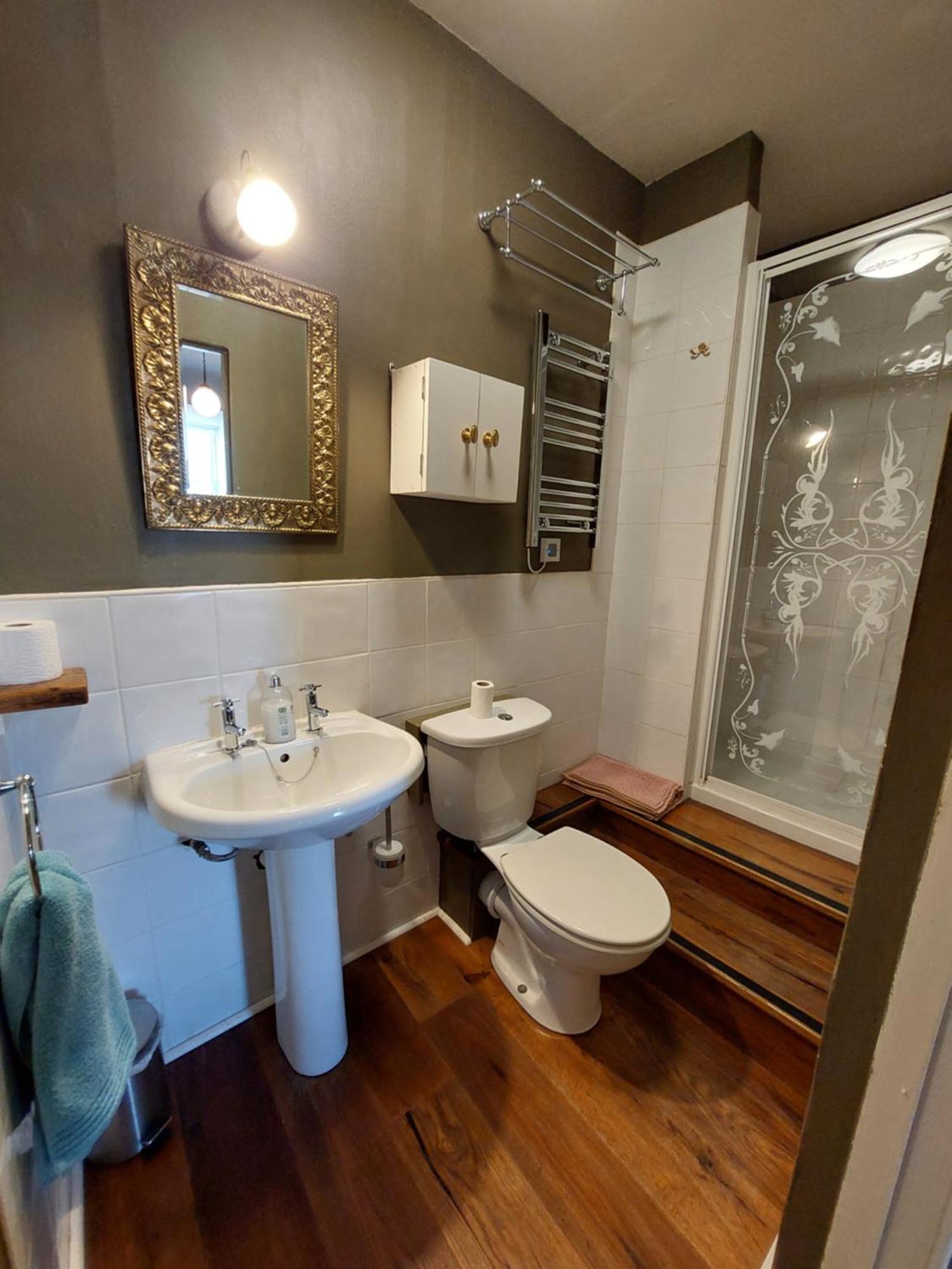 Stunning 5Br Royal Mile Penthouse Apartment เอดินบะระ ภายนอก รูปภาพ